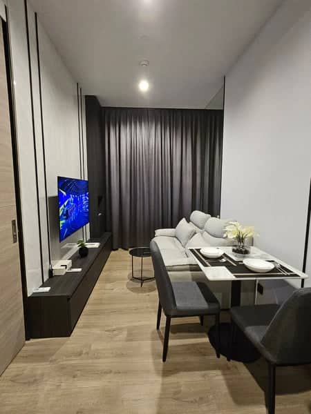 The Crest Park Residences — Роскошная квартира на 35 этаже | Потолки 3 метра | Прямой доступ к метро Lat Phrao