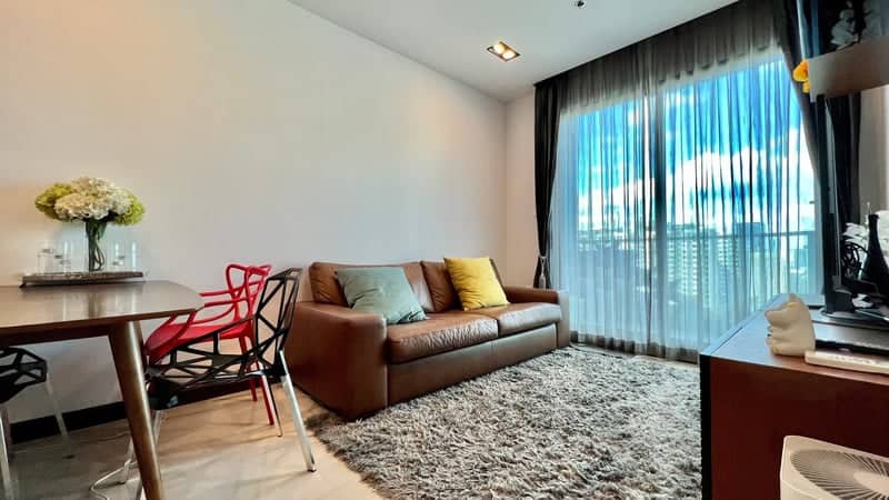 Supalai Premier @ Asoke — High Floor Pool View | Prime CBD Location