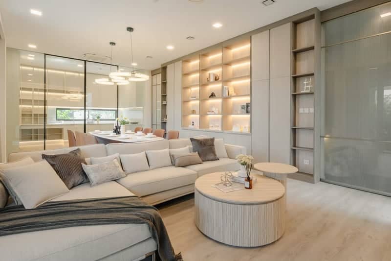 VIVE Krungthep Kreetha — Luxury Family Residence | Private Lift