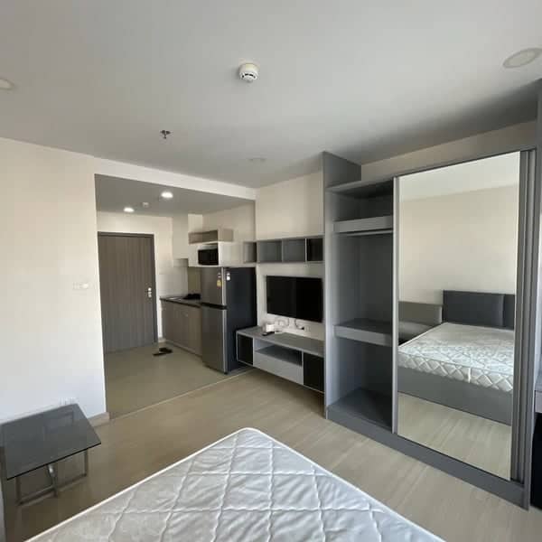 Supalai Veranda Ramkhamhaeng — High Floor East View | Near MRT