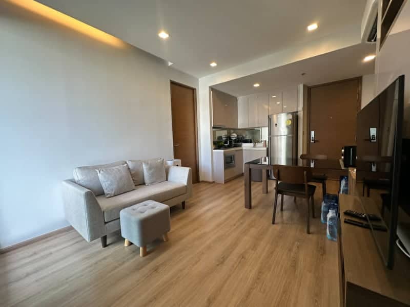 The Address Sathorn — Ремонт и вид на Mahanakhon | BTS Saint Louis