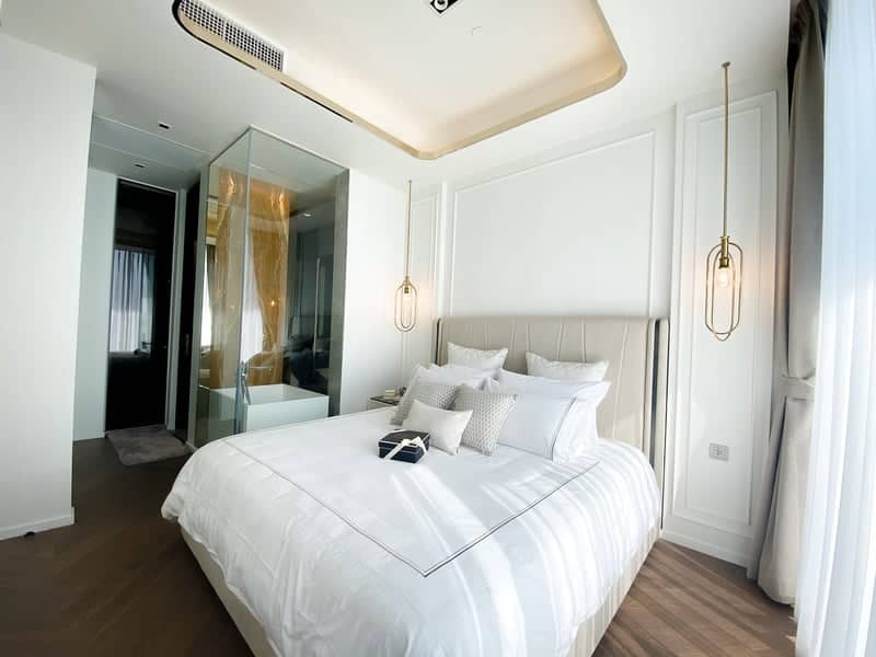 28 Chidlom — High Floor Park View | Quiet Luxury | 250m to BTS