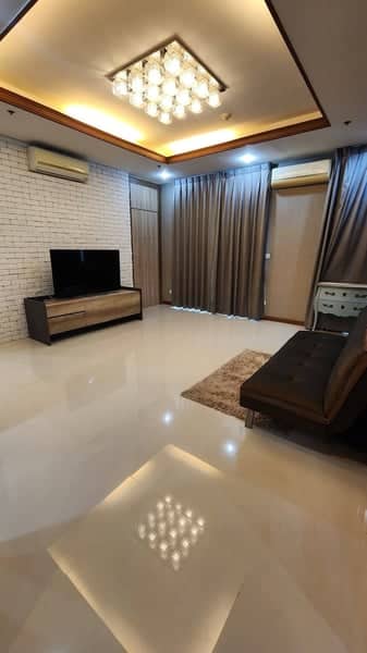 Villa Asoke — အမြင့်ထပ် ရှုခင်းမပိတ် Rare Unit | အခန်းကျယ် အဆင့်မြင့် | MRT နီး