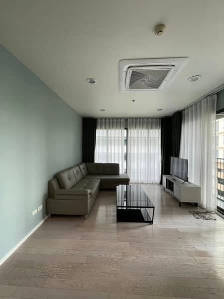 Noble Solo Thonglor — Spacious 1BR Living | Prime Thonglor Location | 70 sq.m.