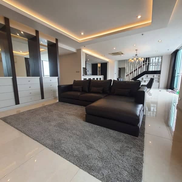 The Four Wings Residence Srinakarin — Luxury Duplex Penthouse | Panoramic City View | Near ARL