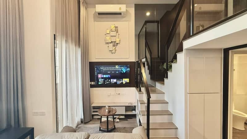 KnightsBridge Space Ratchayothin — High Ceiling Loft | BTS Steps Away | Prime Location