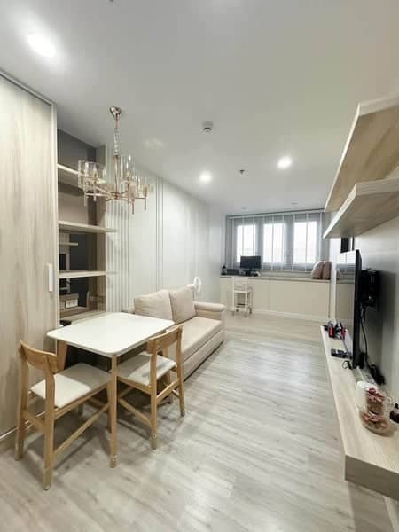 XT Huaikhwang — 1BR 35 м² | 70 м до MRT Huai Khwang