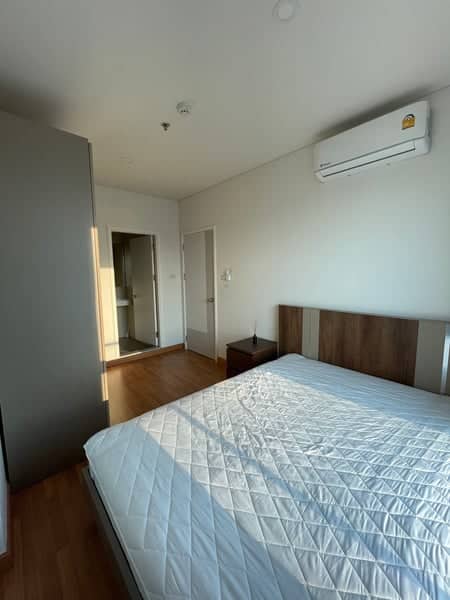 Lumpini Place Rama 3 Riverine — High Floor River View | Ready to Move