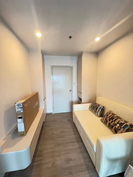Regent Home Wutthakat — Fully Furnished 1BR | 180m to BTS | Ready to Move In