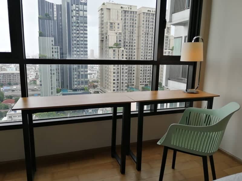 The Fuse Sathorn-Taksin — Corner Unit Skyline View | Near BTS