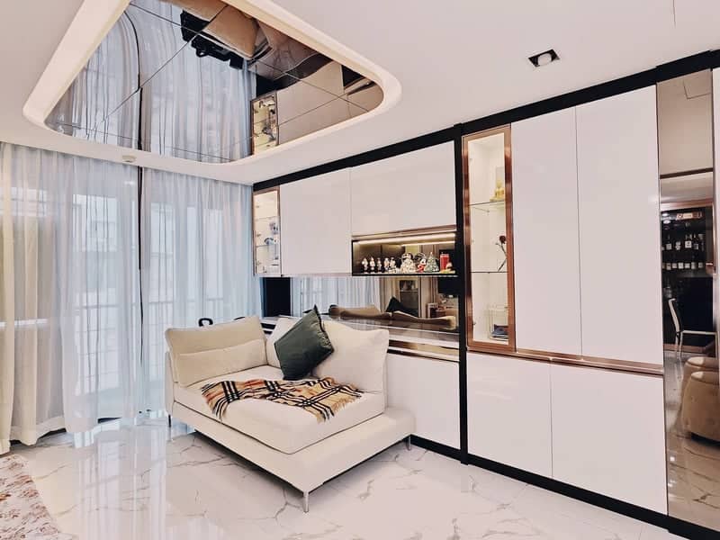 Klass Silom — High Floor Newly Renovated | Guaranteed 4%+ Yield 2 Years | Heart of Silom