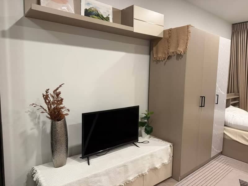 Aspire Sukhumvit-Rama 4 — Unblocked Skyline View | Closed Kitchen | Near BTS Phra Khanong