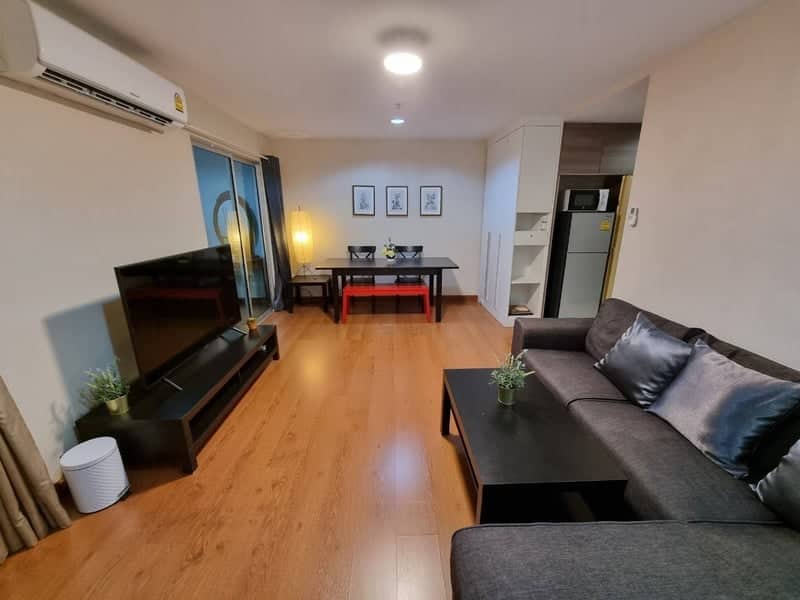Belle Grand Rama 9 — High Floor City View | Walk to MRT Rama 9