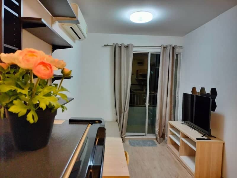 Elio Del Ray — Resort-Style Pool View Condo | Near BTS Punnawithi