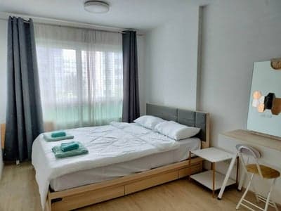 Elio Del Ray — Resort-Style Pool View Condo | Near BTS Punnawithi photo 2