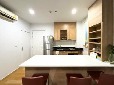 Hive Sathorn — Fully Built-in | 1 Minute to BTS Krung Thon Buri photo 3