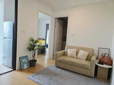Cerocco Bangna 36 — Fully Furnished | Shuttle to BTS Bang Na | EV Charger photo 2