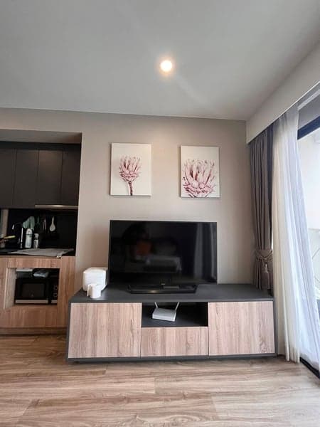 Blossom Condo @ Sathorn-Charoenrat — Fully Furnished City Living | Near BTS Surasak photo 3