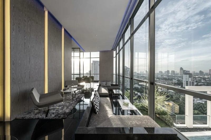 M Thonglor 10 photo 4