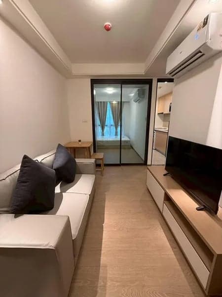 Regal Onnut-Srinakarin 40 — Minimal Style | Smart Home Features | Opposite Seacon photo 3