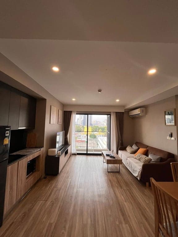 Blossom Condo @ Sathorn-Charoenrat — Fully Furnished City Living | Near BTS Surasak