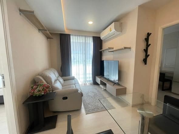 VTARA Sukhumvit 36 — Spacious Corner-Style Living | Near BTS Thong Lo