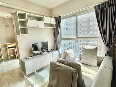 Plum Condo Ramkhamhaeng Station — Pool View High Floor | Near ARL photo 3