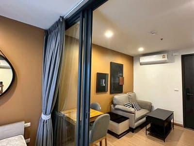 The Base Garden Rama 9 — High Floor Unit | Ready to Move | Near ARL photo 3