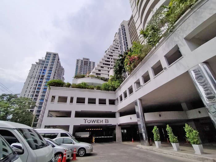 Supalai Place Sukhumvit 39 photo 3