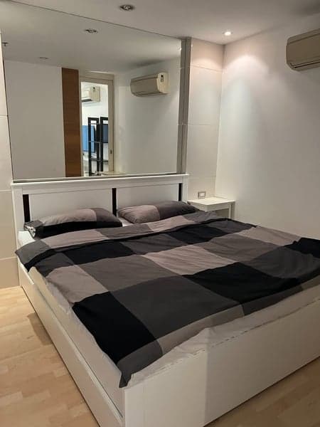 59 Heritage — Renovated Quiet Condo | Big Balcony | Near BTS Thonglor photo 3