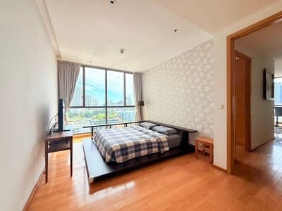 Aequa Sukhumvit 49 — Corner Residence | Open Views | Thong Lo photo 4
