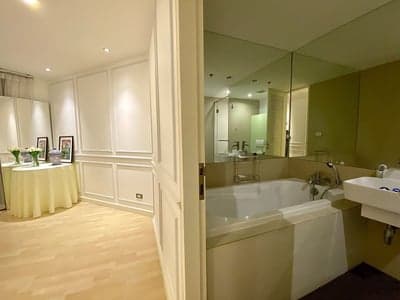 59 Heritage — Renovated Quiet Condo | Big Balcony | Near BTS Thonglor photo 2
