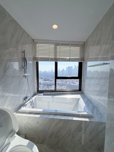 COCO PARC Rama 4 — Rare High Floor Park View | Luxury Living | MRT photo 2