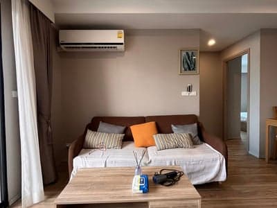 Blossom Condo @ Sathorn-Charoenrat — Fully Furnished City Living | Near BTS Surasak photo 4