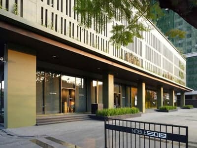 Noble Solo Thonglor photo 4