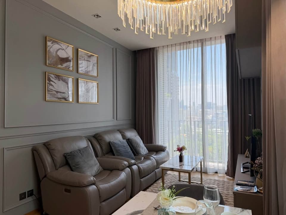 28 Chidlom — Luxury Garden View Residence | Near BTS Chidlom