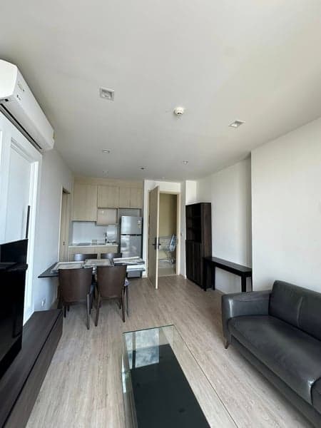 Noble State 39 — High Floor 1BR 41 sqm Floor 32 | Near BTS Phrom Phong photo 2