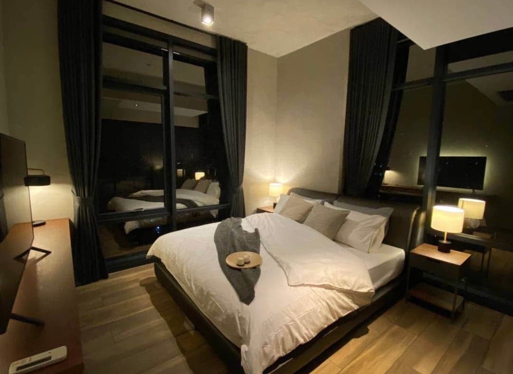 The Lofts Asoke — High Floor Corner Unit | Luxury Living Near MRT