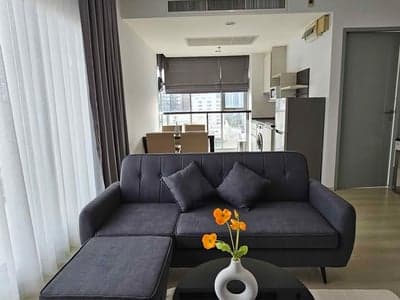 Life Ratchadapisek — Renovated Garden Floor Unit | Quiet Privacy | MRT Huai Khwang photo 3