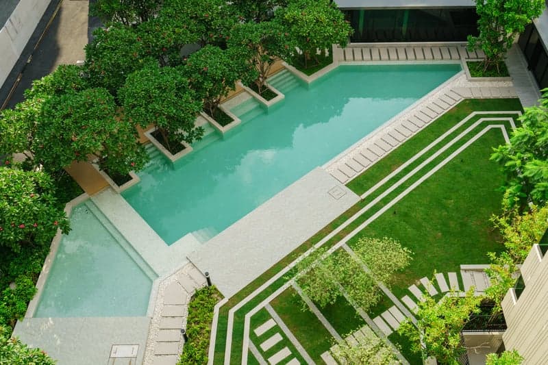 Blossom Sathorn-Charoenrat photo 2