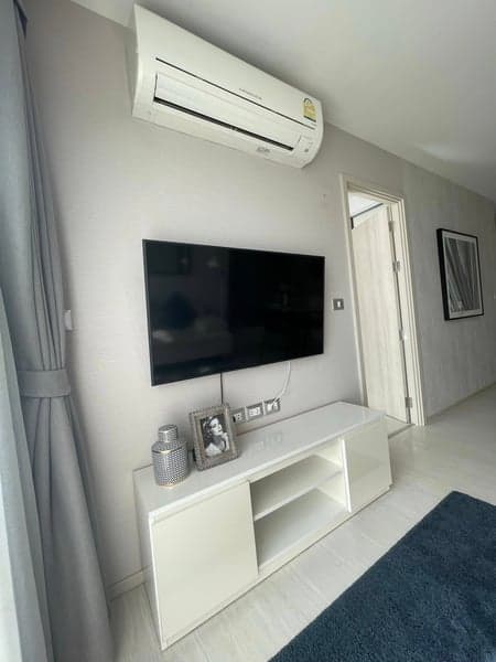 Rhythm Sukhumvit 42 — Fully Furnished Luxury Condo | Next to BTS Ekkamai photo 4