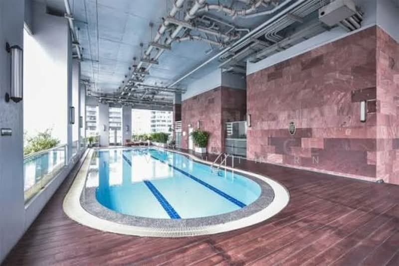 Silom Suite photo 2