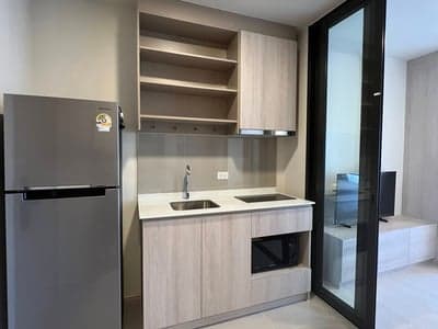 FLO by Sansiri — Modern 1 Bedroom Residence | Near BTS Khlong San photo 2