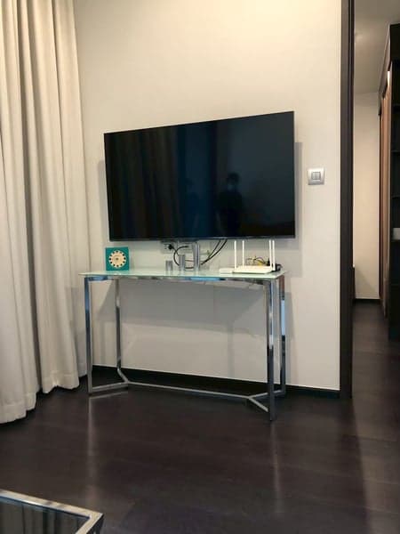 Laviq Sukhumvit 57 — Ultra-Luxury 1BR | North City View | 3-Min Walk to BTS Thong Lo photo 2