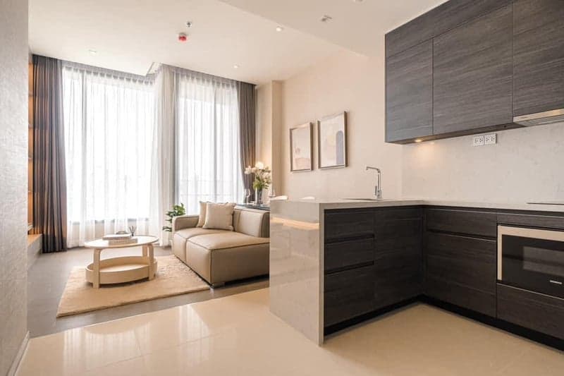 The ESSE Asoke — High Floor Luxury Living | Near BTS Asok & MRT Sukhumvit photo 4
