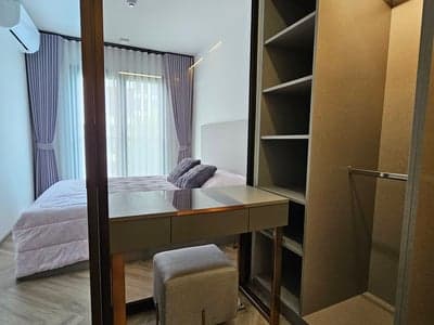 Chapter Thonglor 25 — Pool View Low Rise Condo | Shuttle to BTS photo 4