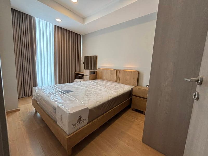 Chewathai Residence Thonglor — Private Luxury Low-Density Condo photo 4