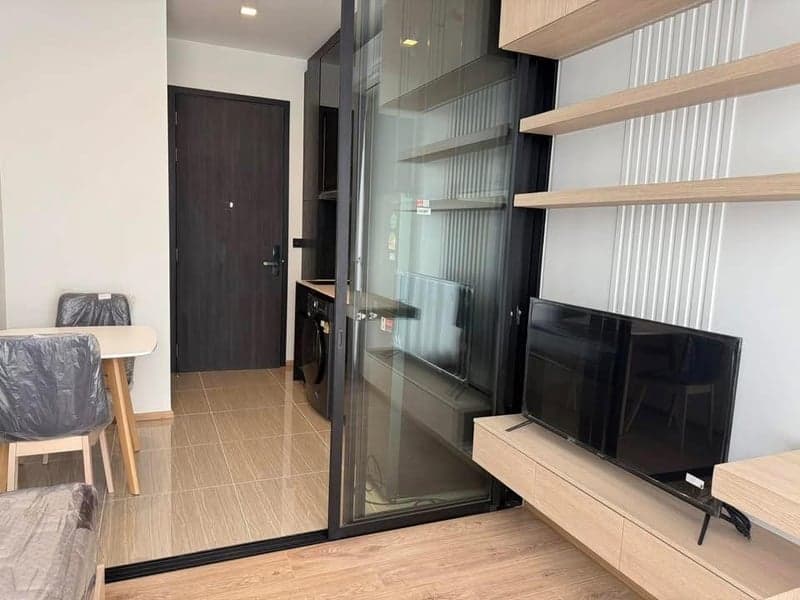 Noble Around Ari — High Floor City View | Near BTS Ari | Prime Location photo 2