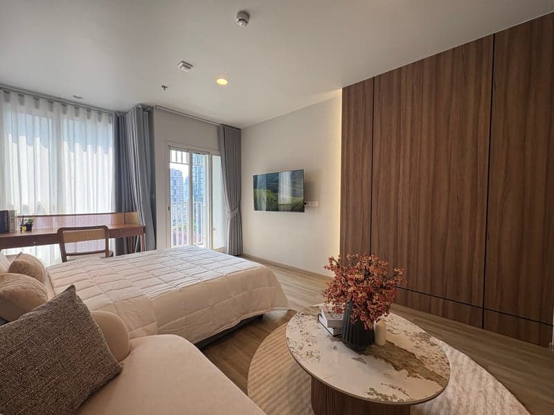 Culture Thonglor — Modern Studio Plus | Walk-in Closet | Near BTS Thong Lo photo 4