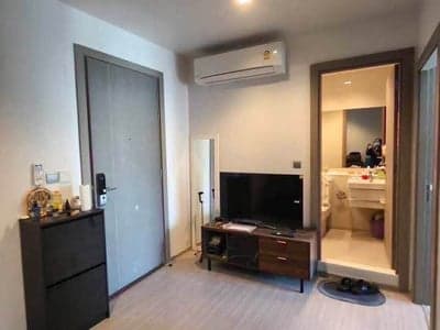 Life Asoke Rama 9 — Fully Furnished Residence | New CBD Living | Near MRT photo 3